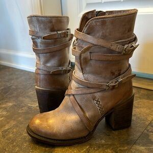 Free Bird Baker boot